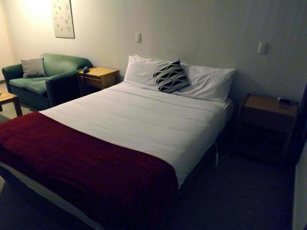 Karaka Tree Motel Τούπο Εξωτερικό φωτογραφία