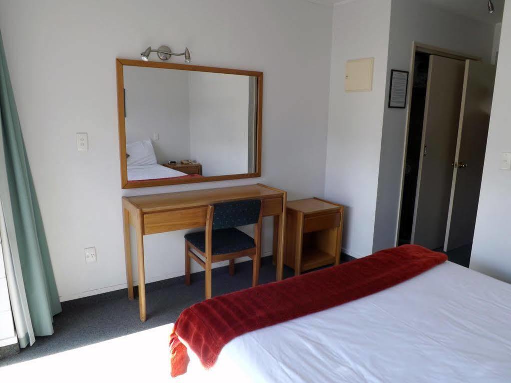 Karaka Tree Motel Τούπο Εξωτερικό φωτογραφία